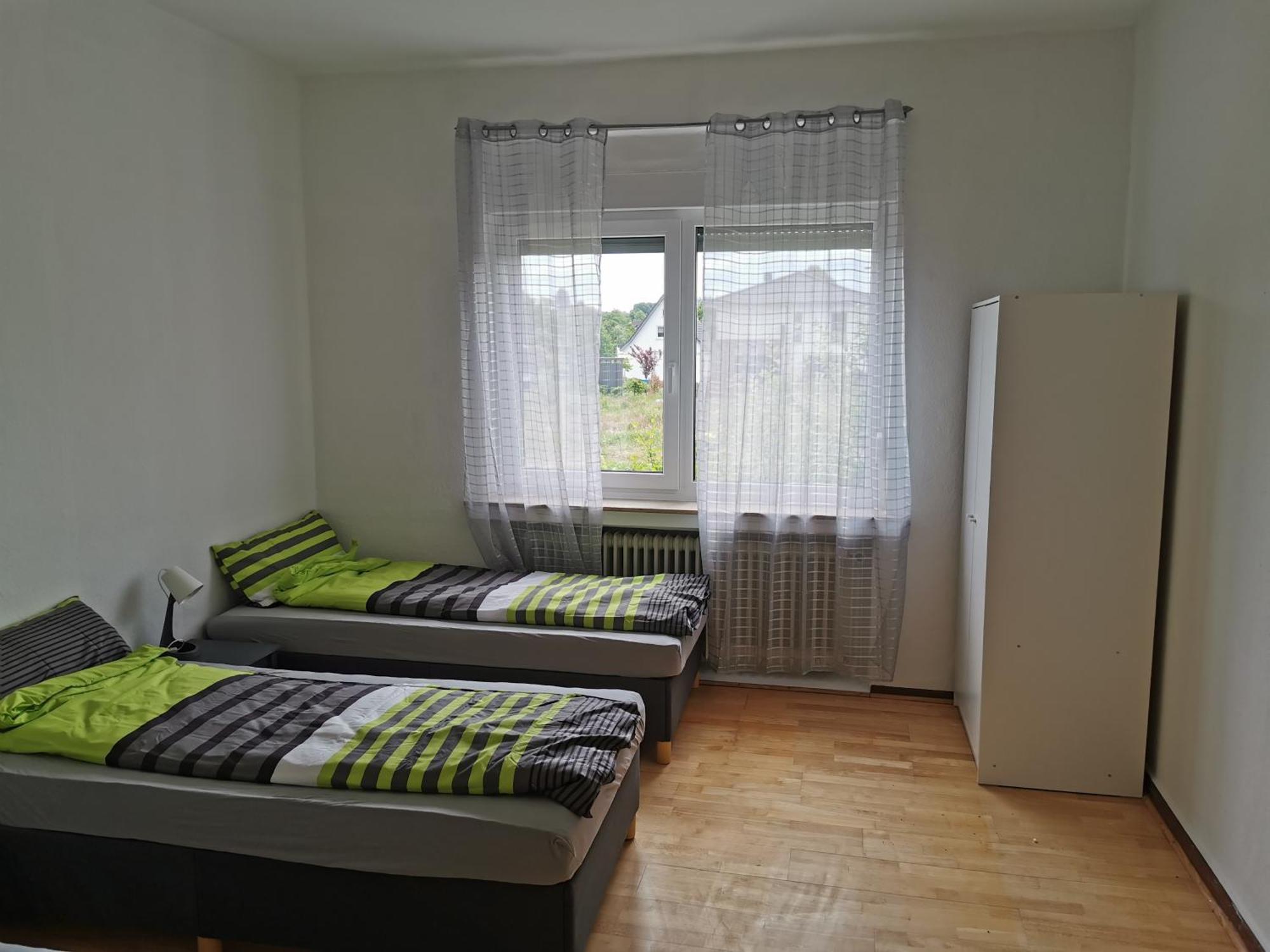 4-Zimmer-Wohnung Mit 6 Betten Bad Oeynhausen Exterior foto