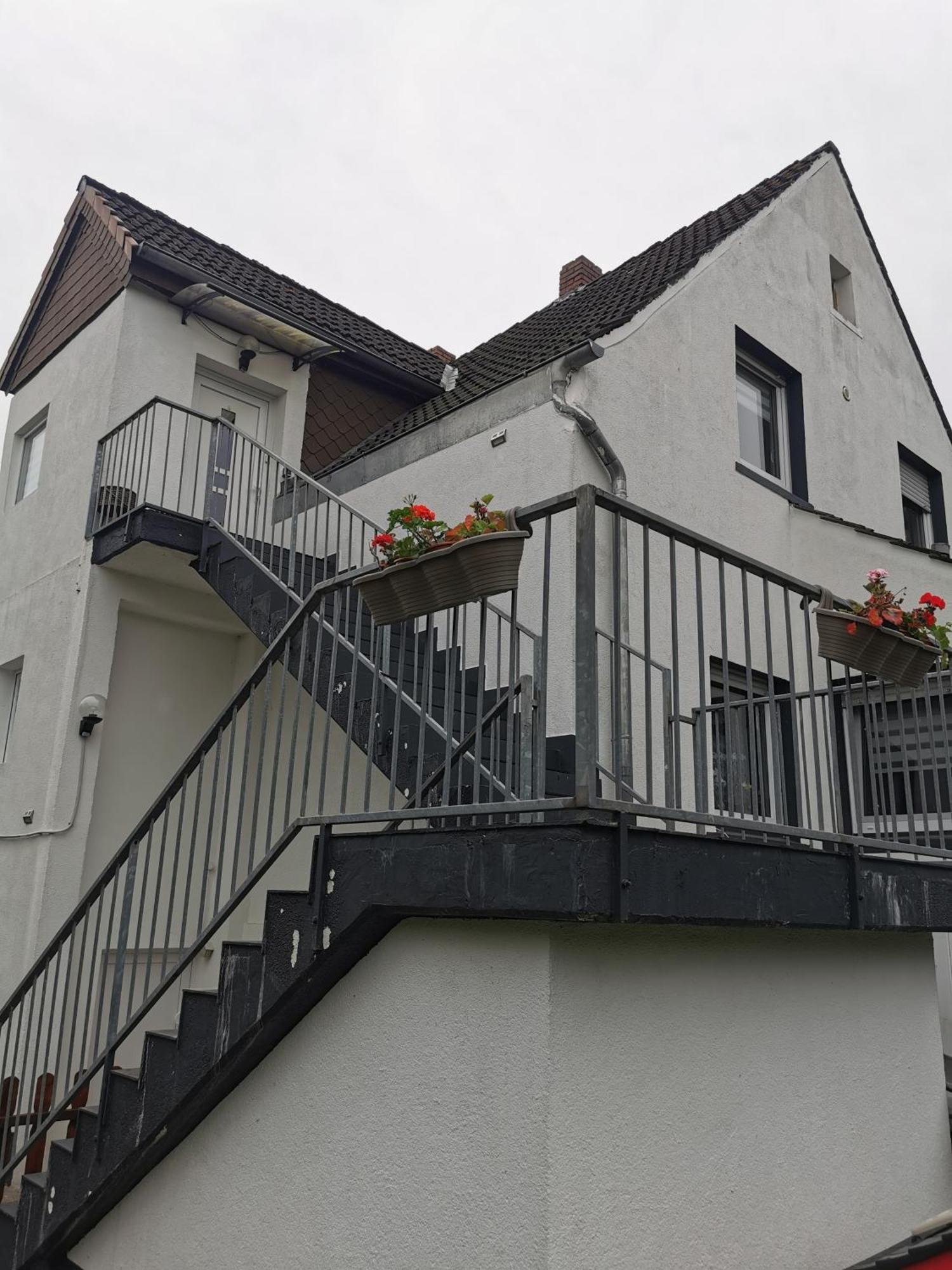 4-Zimmer-Wohnung Mit 6 Betten Bad Oeynhausen Exterior foto